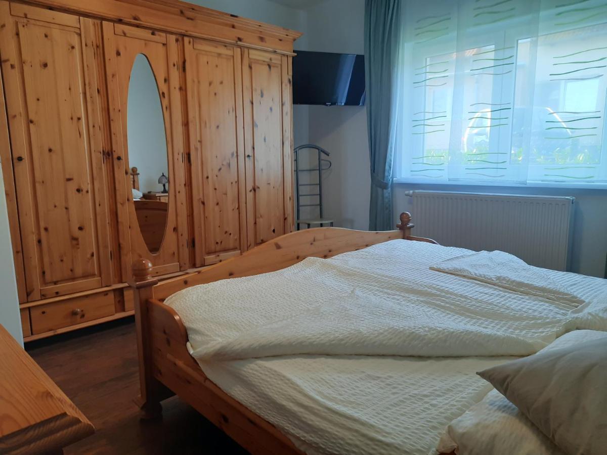 Pudagla Ferienwohnung Am Schmollensee מראה חיצוני תמונה